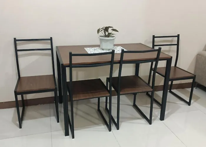 Apartment Hilander's Condotel Near Terminal 3 Airport Manila